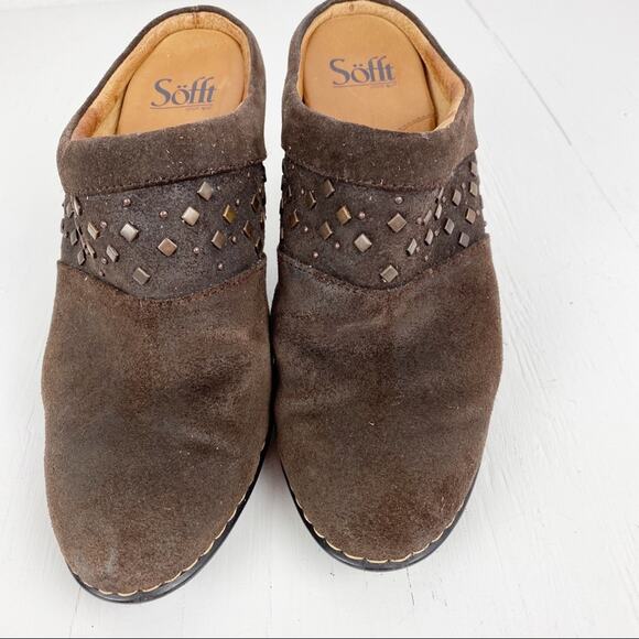 Sofft Suede Mule Size 9 M Brown Metal Studs - Picture 6 of 11